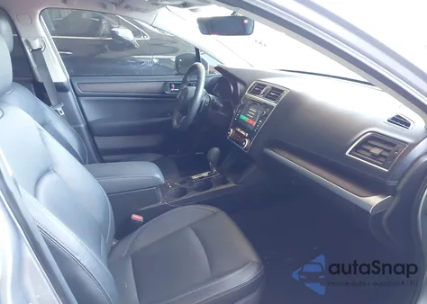 2019 Subaru Outback 2.5I Limited из США, поврежденный, VIN 4S4BSANC6K3365159